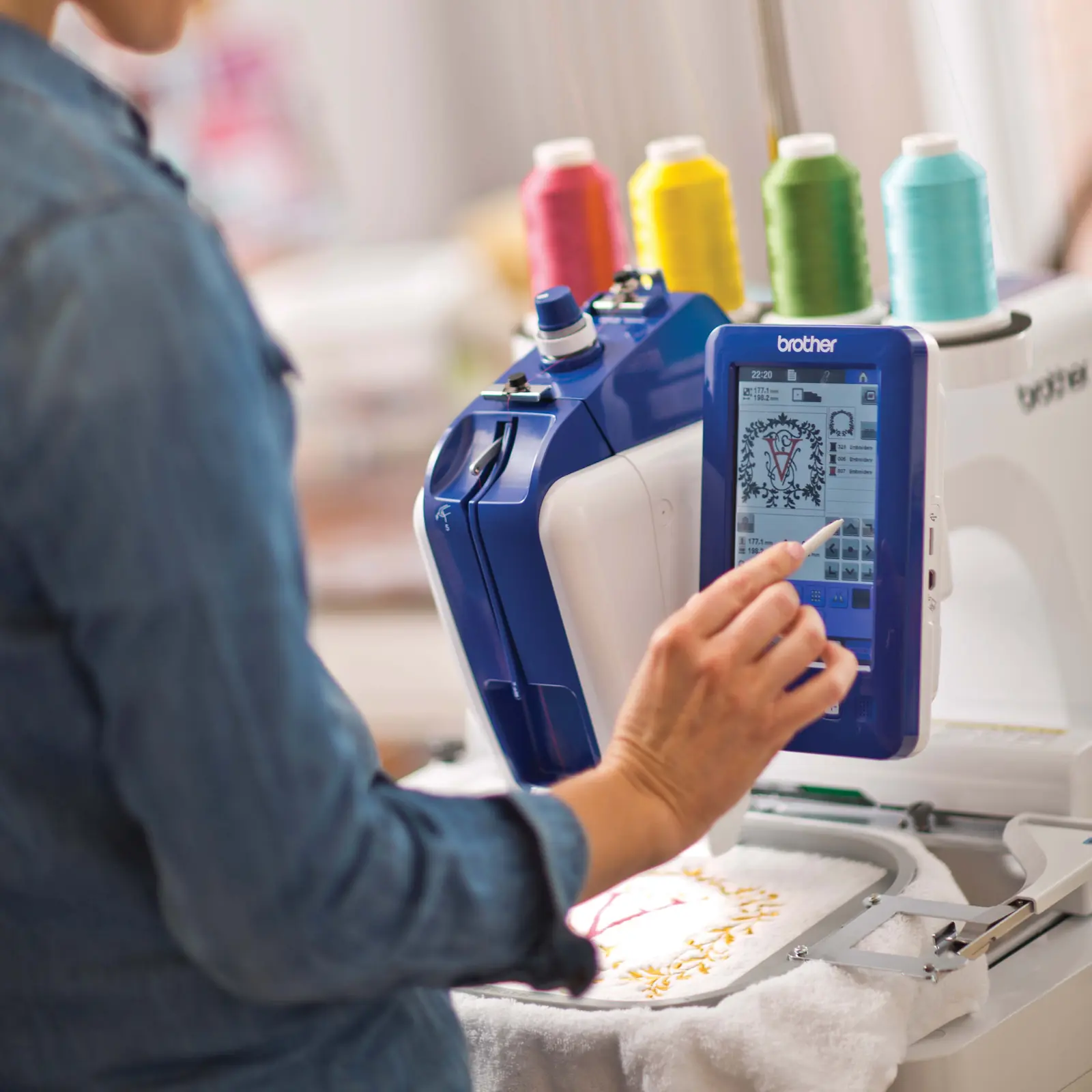 Brother VR Single-Needle Commercial Embroidery Machine | 200 × 200 mm Area | Free Arm & LED Pointer, view 3